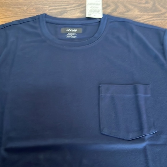 NWT mens Alfani super soft short sleeve pocket tech tee in neo navy size medium - Picture 4 of 6